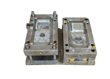 Cổng phụ OEM Khuôn ép chính xác Sản phẩm điện tử Khuôn ép nhựa