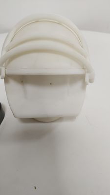 Cold Runner OEM tùy chỉnh các bộ phận nhựa nhỏ Abs Splicing Mũ bảo hiểm