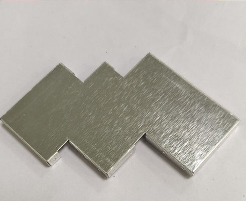 Các bộ phận phần cứng CNC kim loại tùy chỉnh với bề mặt đánh bóng