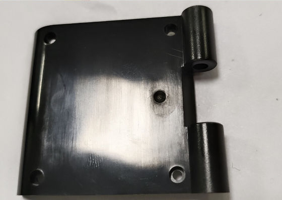 Các bộ phận ô tô đúc phun chính xác với thiết kế tùy chỉnh hoàn thiện đánh bóng và độ khoan dung 0,05mm